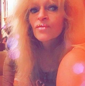 Meet your Posher, Janice